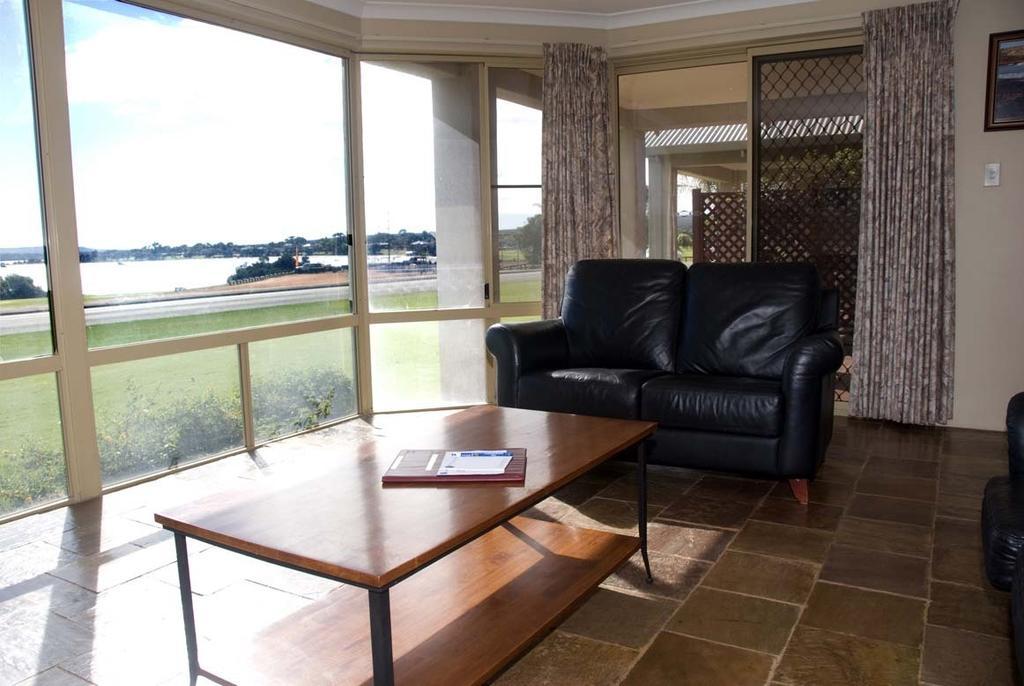 Pelican Shore Oceanfront Villa 6 Kalbarri Pokoj fotografie