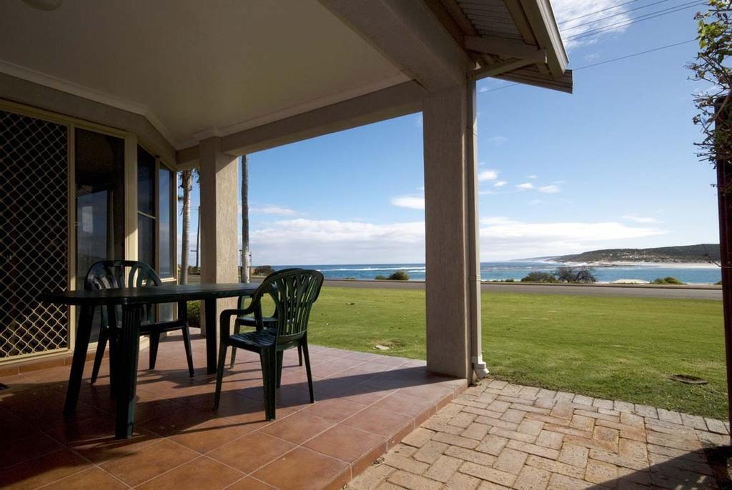 Pelican Shore Oceanfront Villa 6 Kalbarri Pokoj fotografie